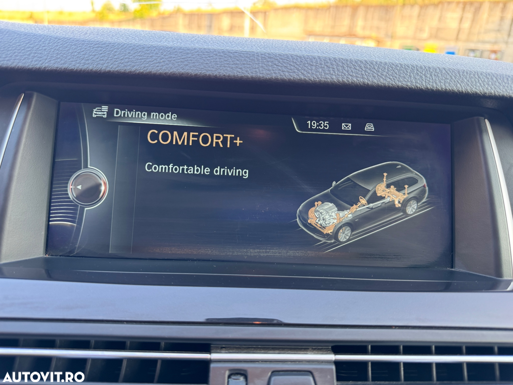 BMW Seria 5 525d Touring Aut. Luxury Line - 19