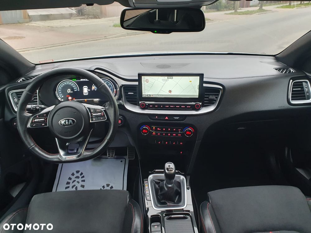 Kia ProCeed 1.6 T-GDI GT - 8