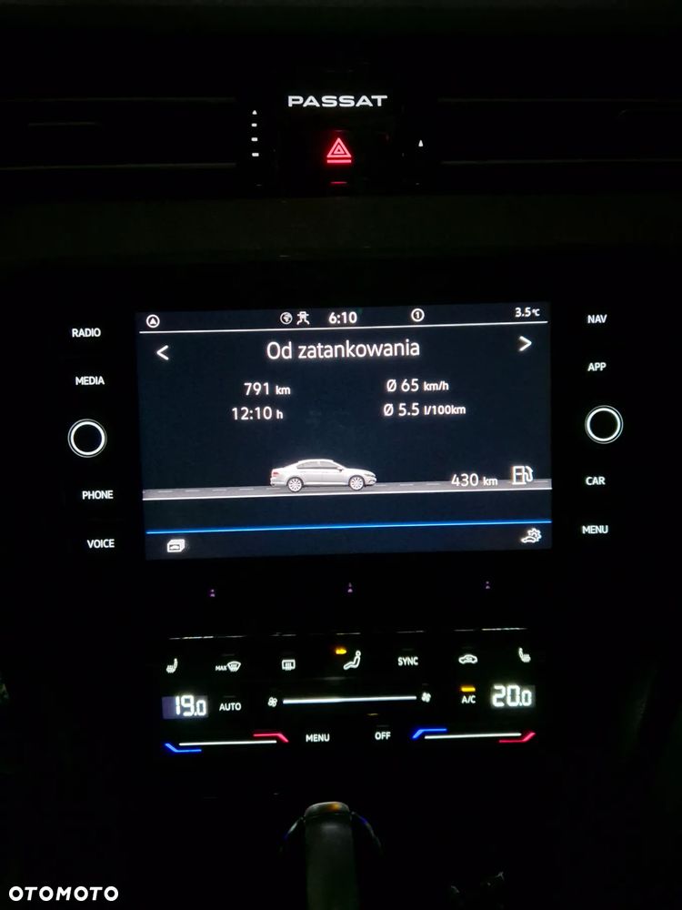 Volkswagen Passat 2.0 TDI EVO Business DSG - 19