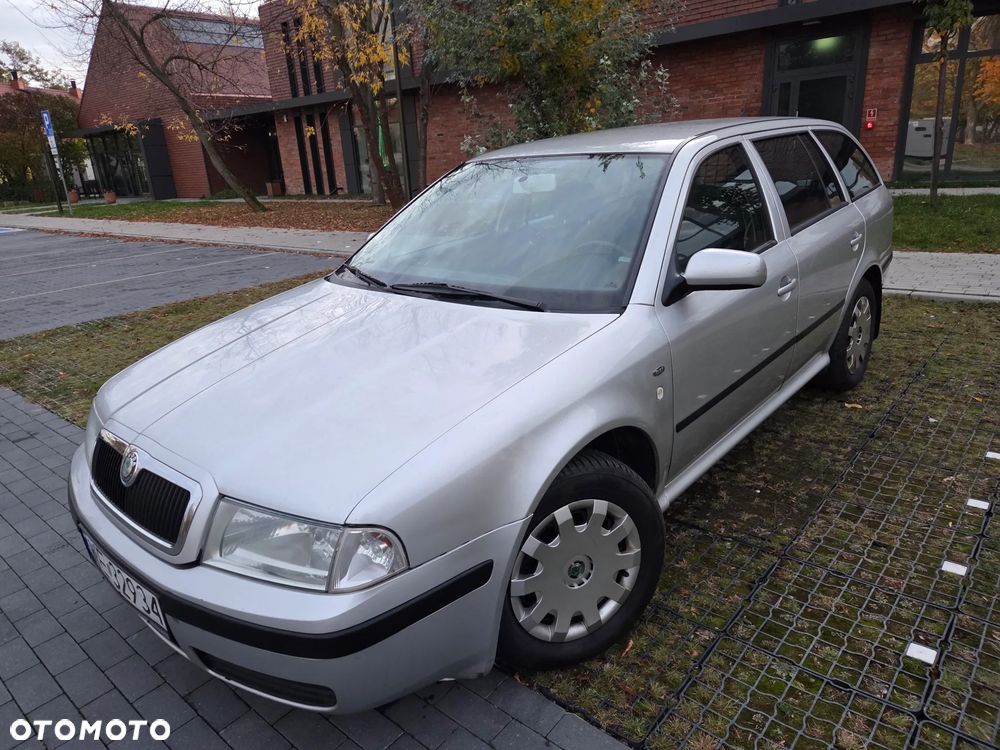 Skoda Octavia - 1