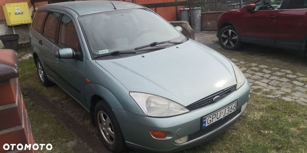 Ford Focus 1.6 Ambiente - 2