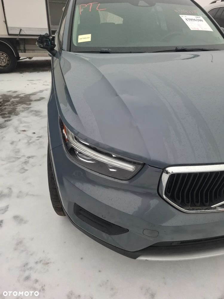 Volvo XC40 Zderzak przód 4 PDC kod lakieru 728 - 6
