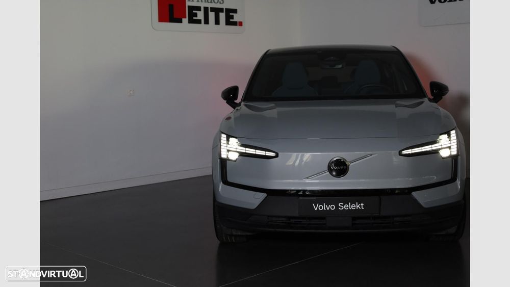Volvo EX30 69 kWh Single Motor Extended Range Plus - 7