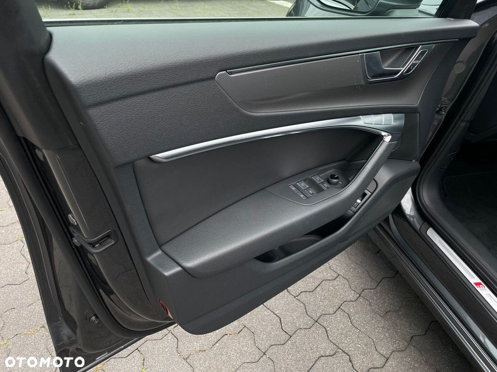 Audi A6 Avant - 18