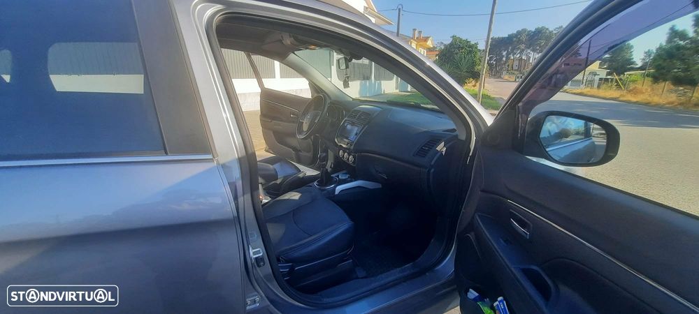 Mitsubishi ASX 1.8 DI-D Instyle - 11
