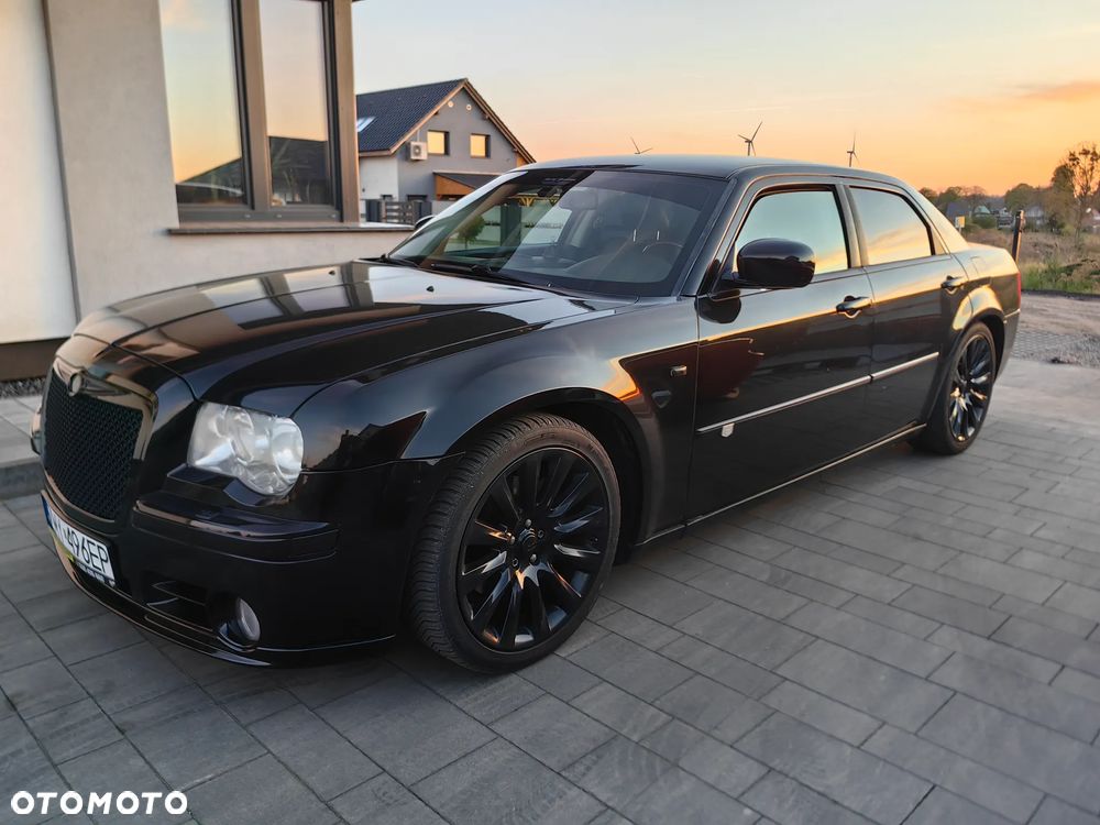 Chrysler 300C - 14