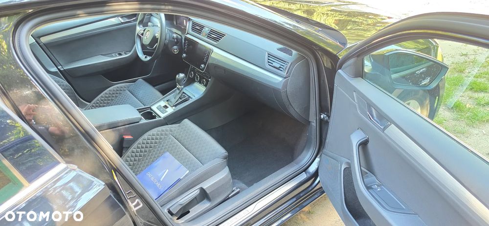 Skoda Superb 2.0 TDI DSG Active - 12