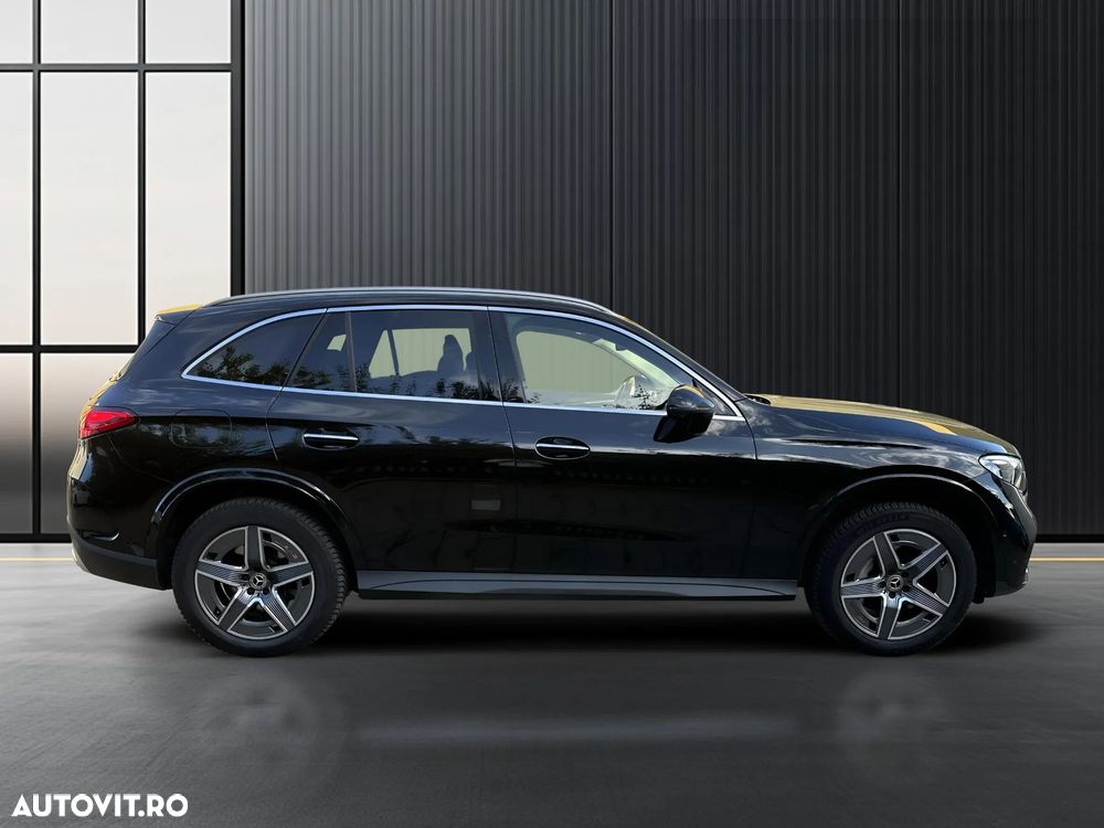 Mercedes-Benz GLC 300 e 4Matic 9G-TRONIC AMG Line - 6