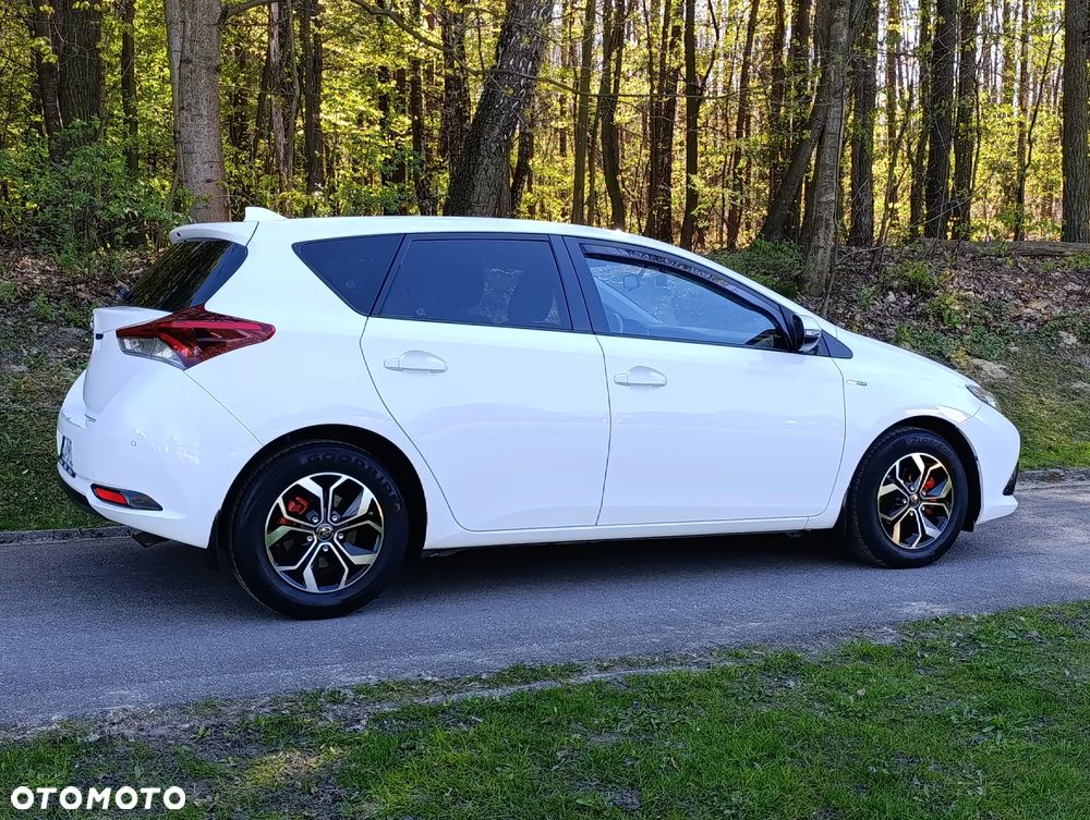 Toyota Auris 1.33 VVT-i Comfort - 8