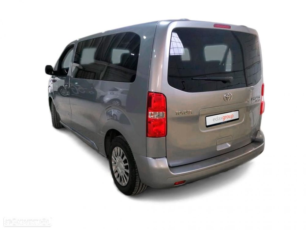 Toyota Proace Verso 2.0 D-4D L1 1.0T Prime 8L - 2