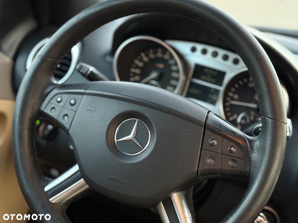 Mercedes-Benz ML 320 CDI 4-Matic - 24