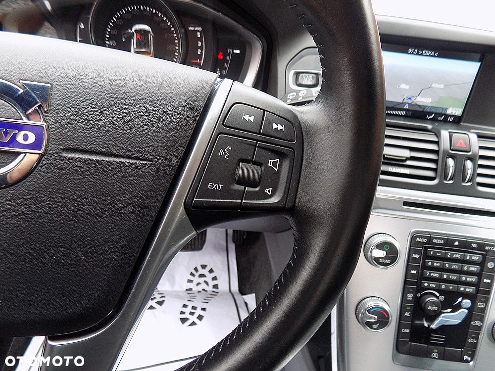 Volvo XC 60 D4 Geartronic Summum - 15