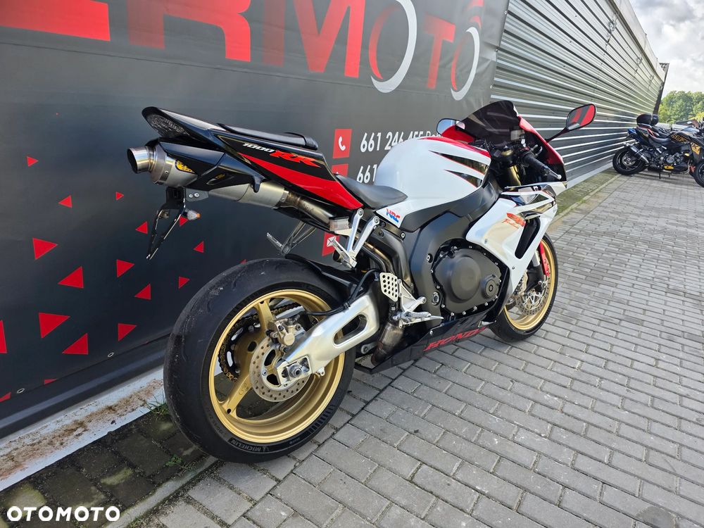 Honda CBR - 3