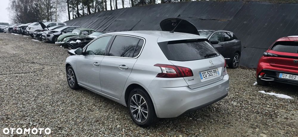 Peugeot 308 BlueHDi FAP 120 Stop & Start Allure - 2