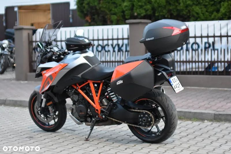 KTM Super Duke - 19