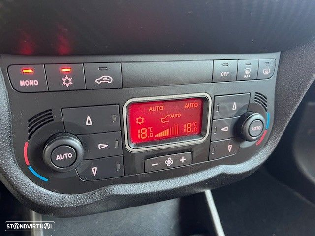 Alfa Romeo MiTo 1.3 JTD SBK S&S - 8