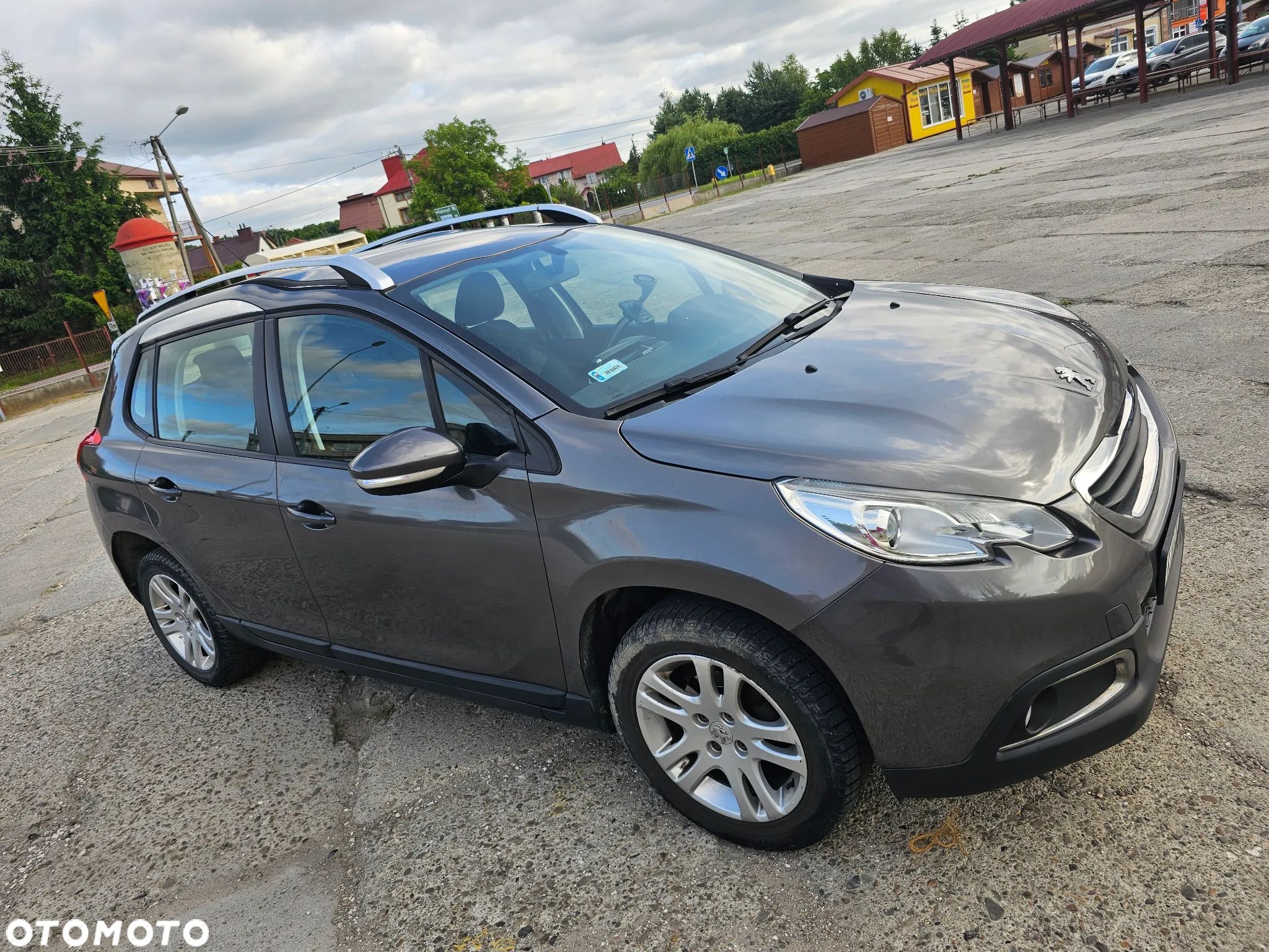 Peugeot 2008 1.2 Pure Tech Style - 1