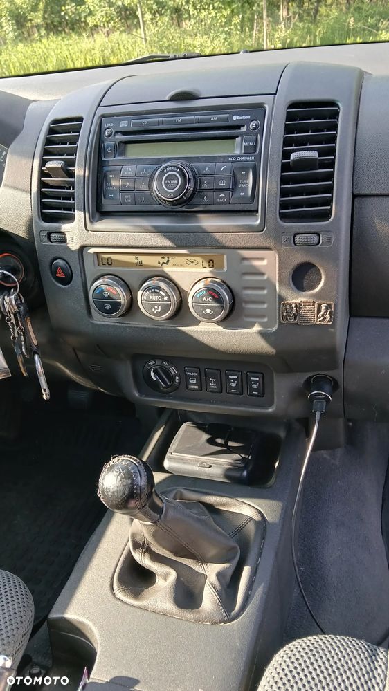 Nissan Navara 2.5 D Platinum - 18