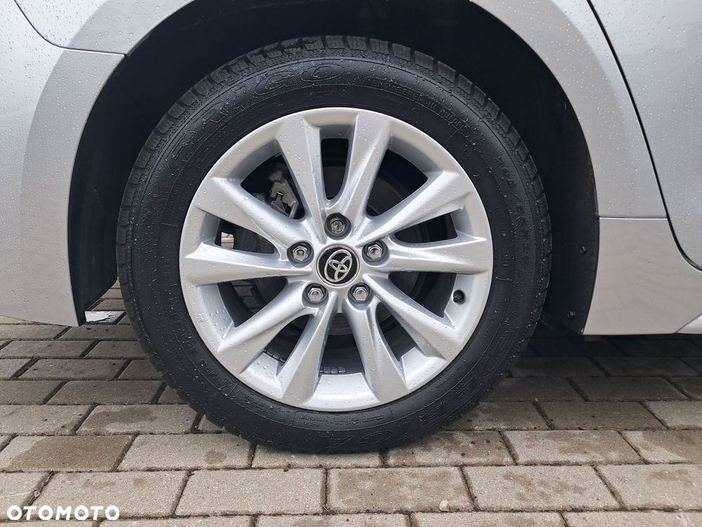 Toyota Corolla 1.8 Hybrid Comfort - 22