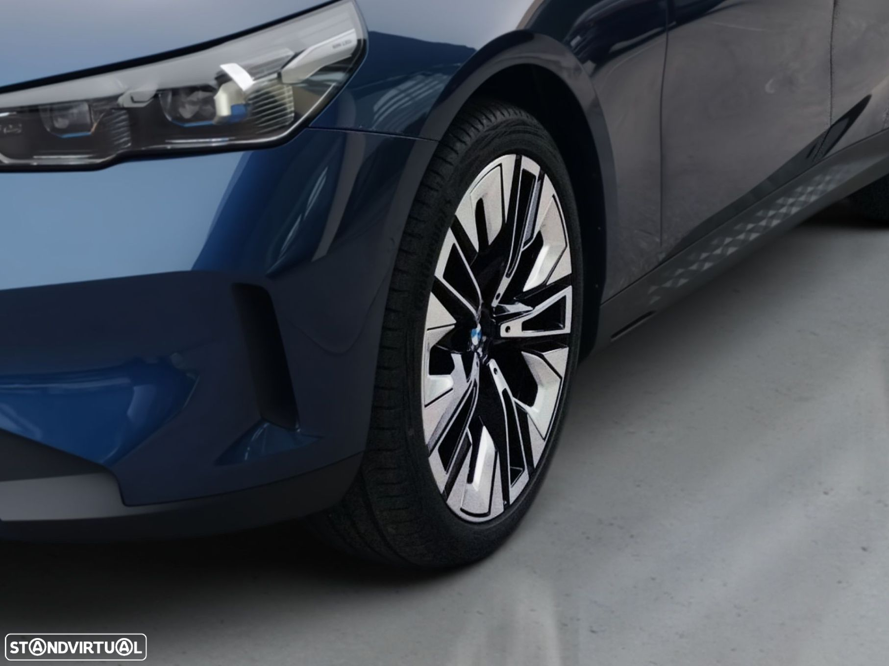 BMW 520 d Pack Desportivo M - 4