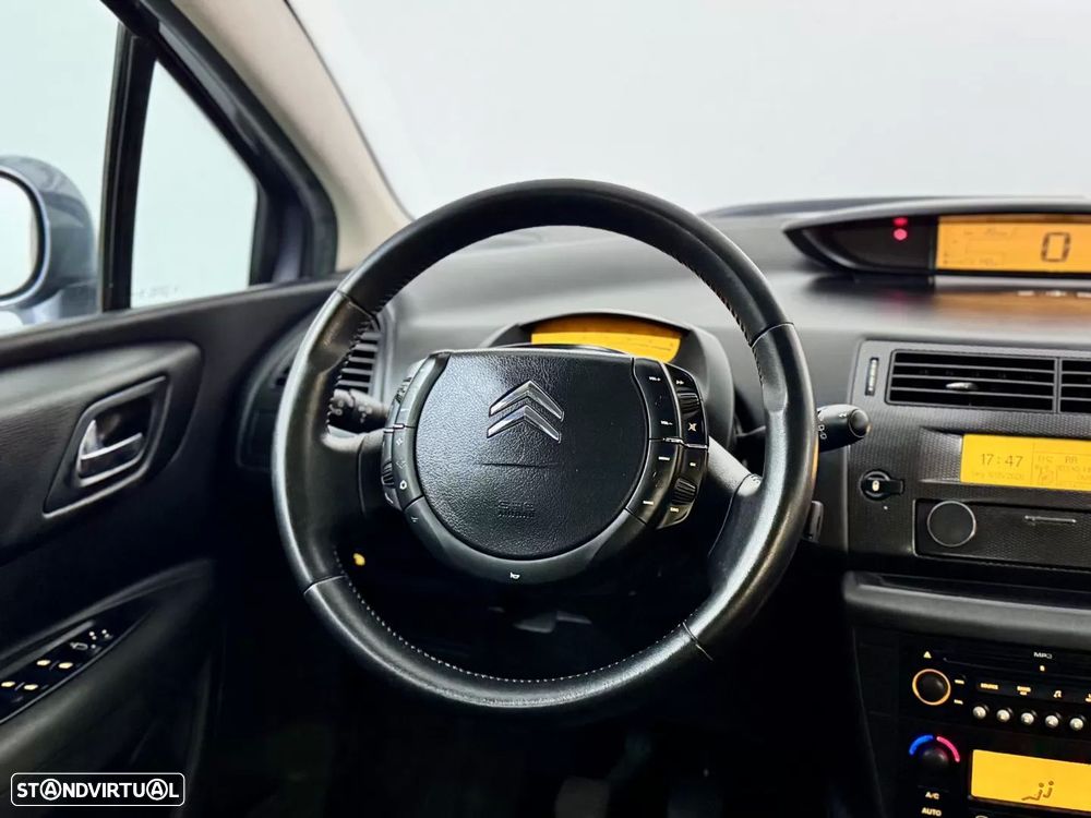 Citroën C4 1.6 HDi Exclusive - 21