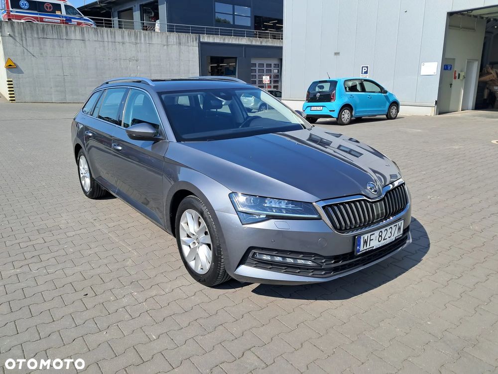 Skoda Superb 2.0 TDI SCR Ambition DSG - 2