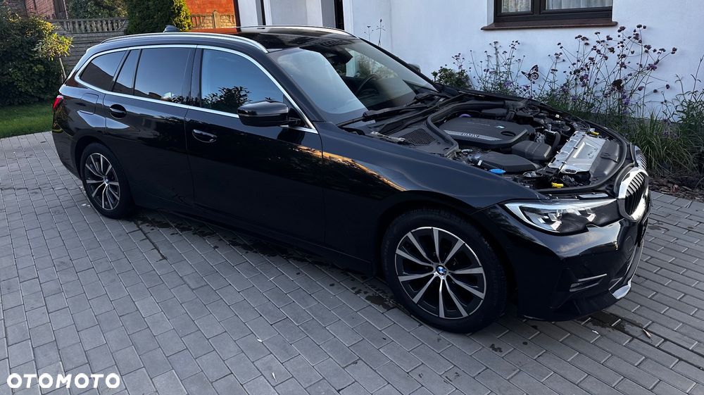 BMW Seria 3 318d MHEV Sport Line - 3