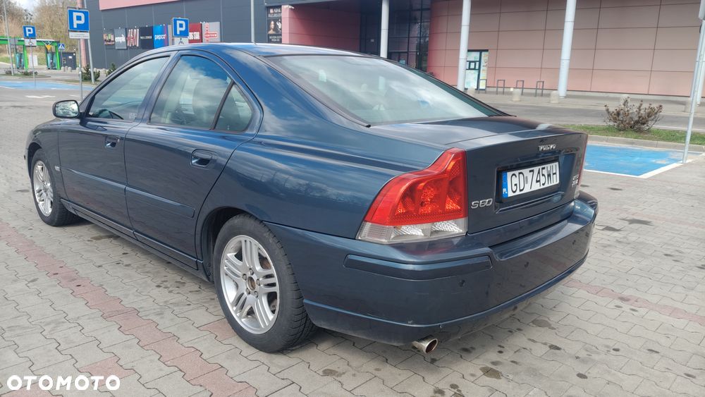 Volvo S60 - 4