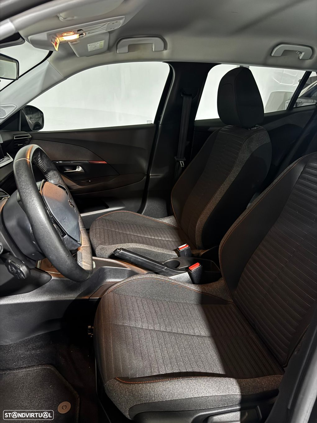 Peugeot 2008 1.5 BlueHDi Active - 26