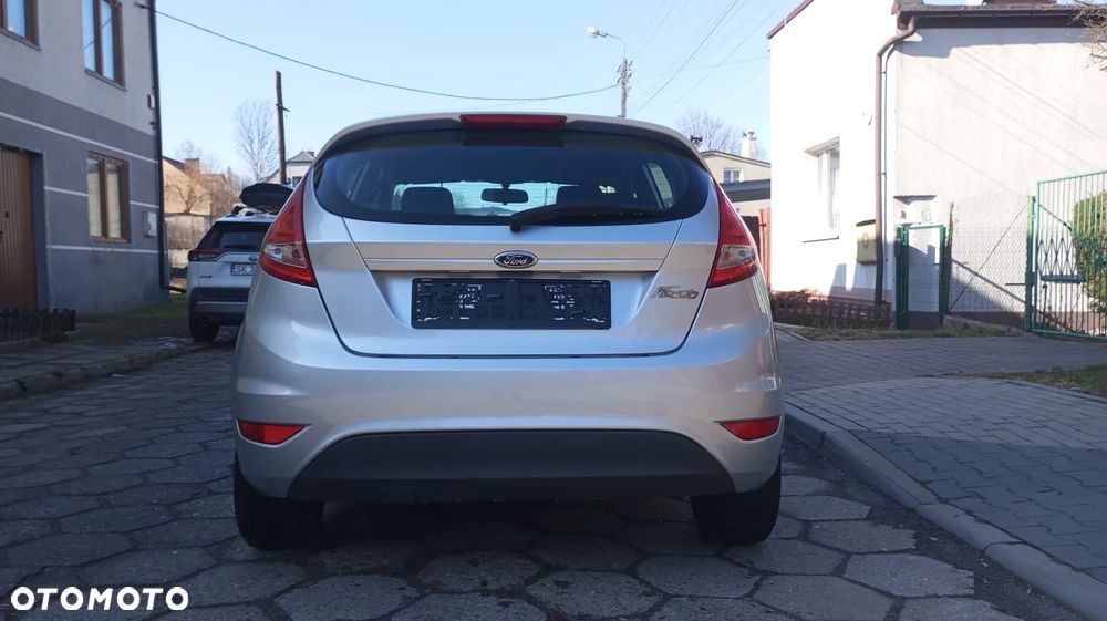 Ford Fiesta - 5