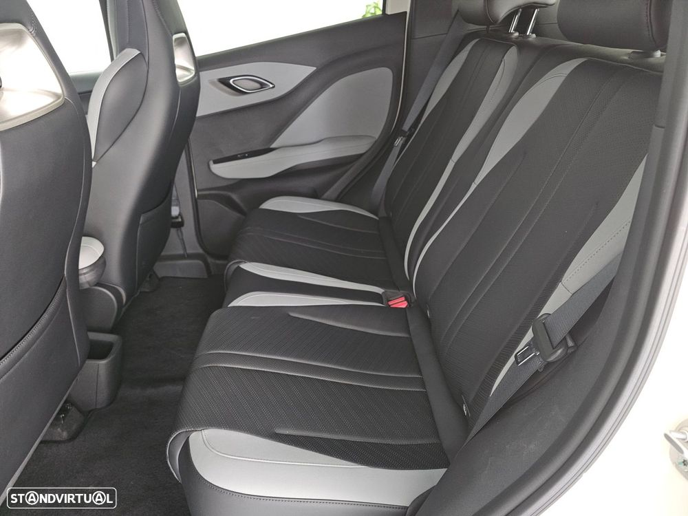 BYD Dolphin Surf 43.2 kWh Comfort - 13
