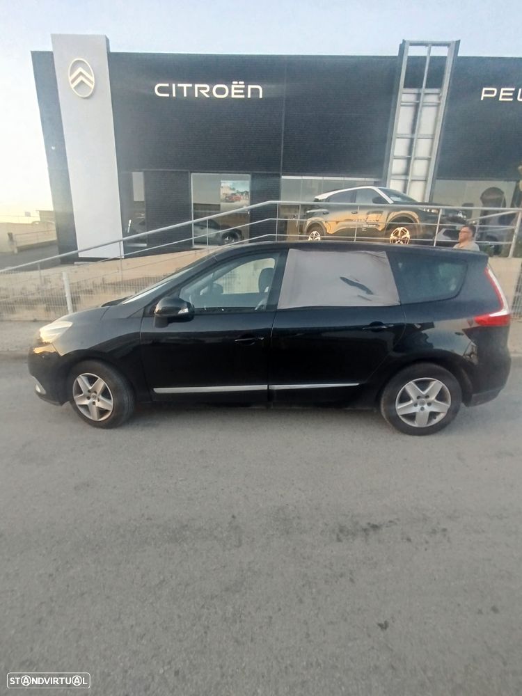 Renault Grand Scénic - 7