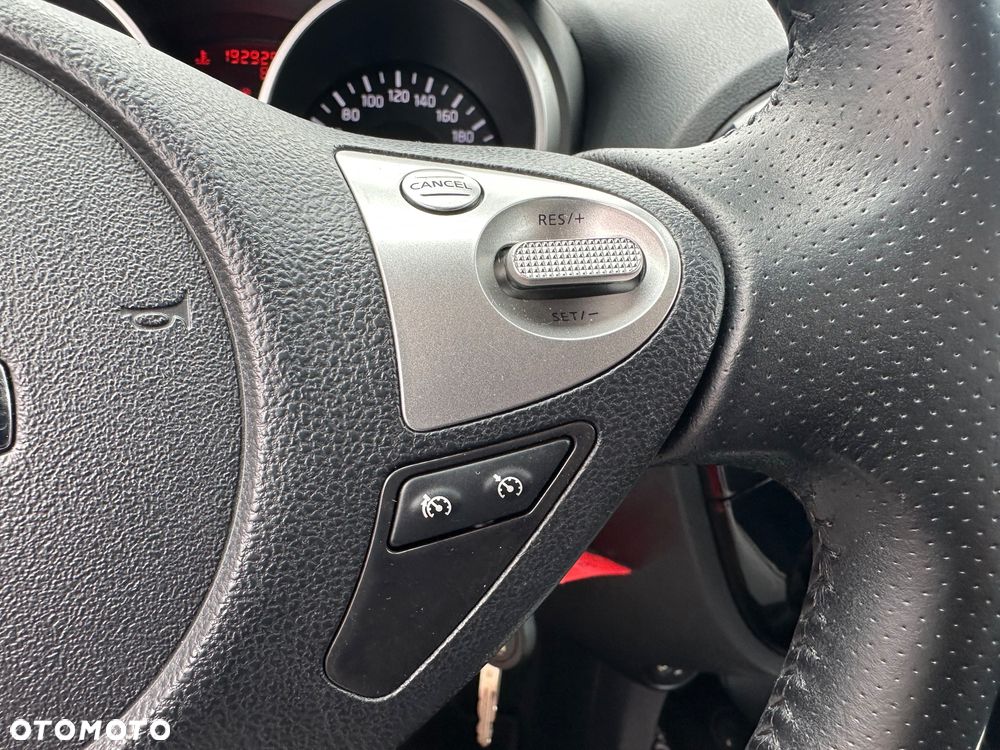 Nissan Juke - 12