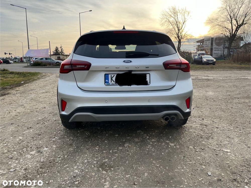 Ford Focus 1.0 EcoBoost mHEV Active X - 11