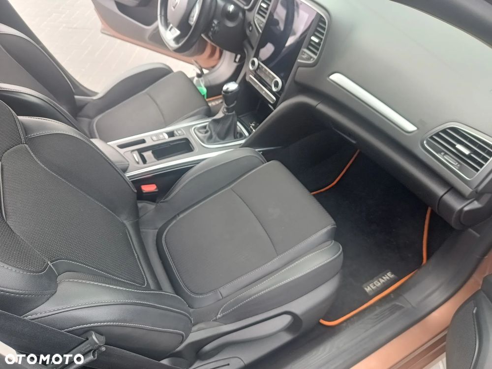 Renault Megane - 11