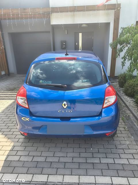 Renault Clio 1.2 16V Dynamique - 3