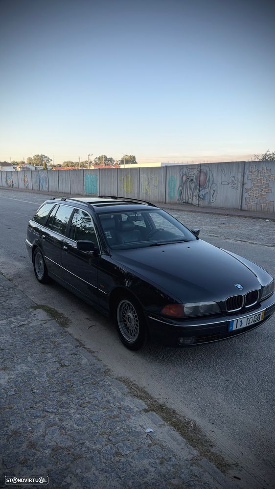 BMW 525 tds Touring - 3