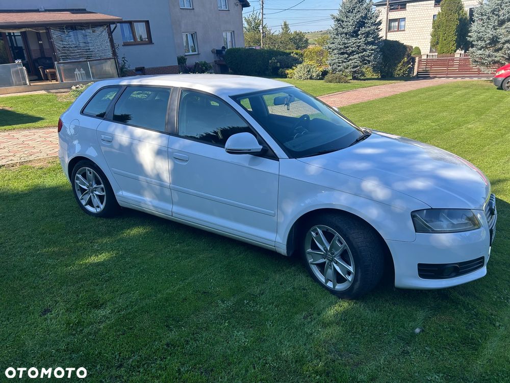 Audi A3 Sportback 1.8 TFSI quattro Ambiente - 5