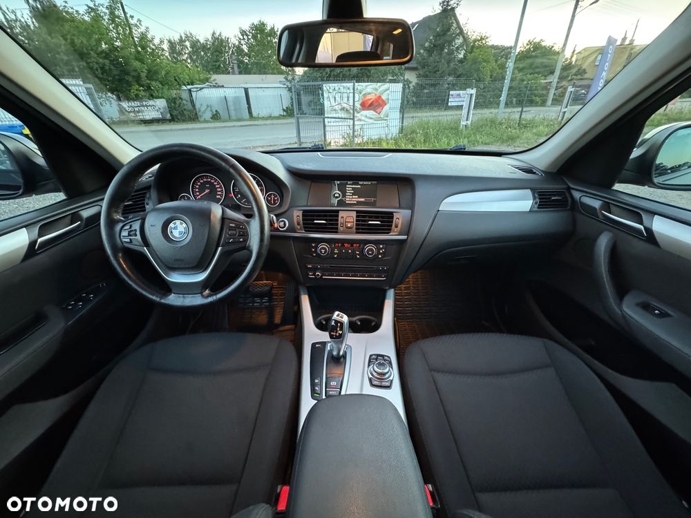 BMW X3 xDrive20d - 26