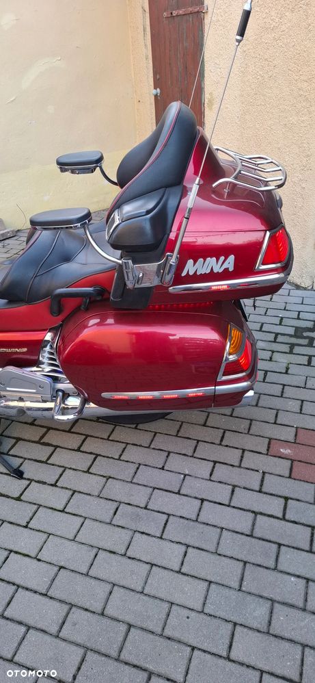 Honda GL - 5