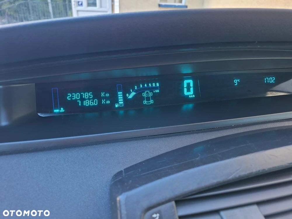 Renault Scenic - 12