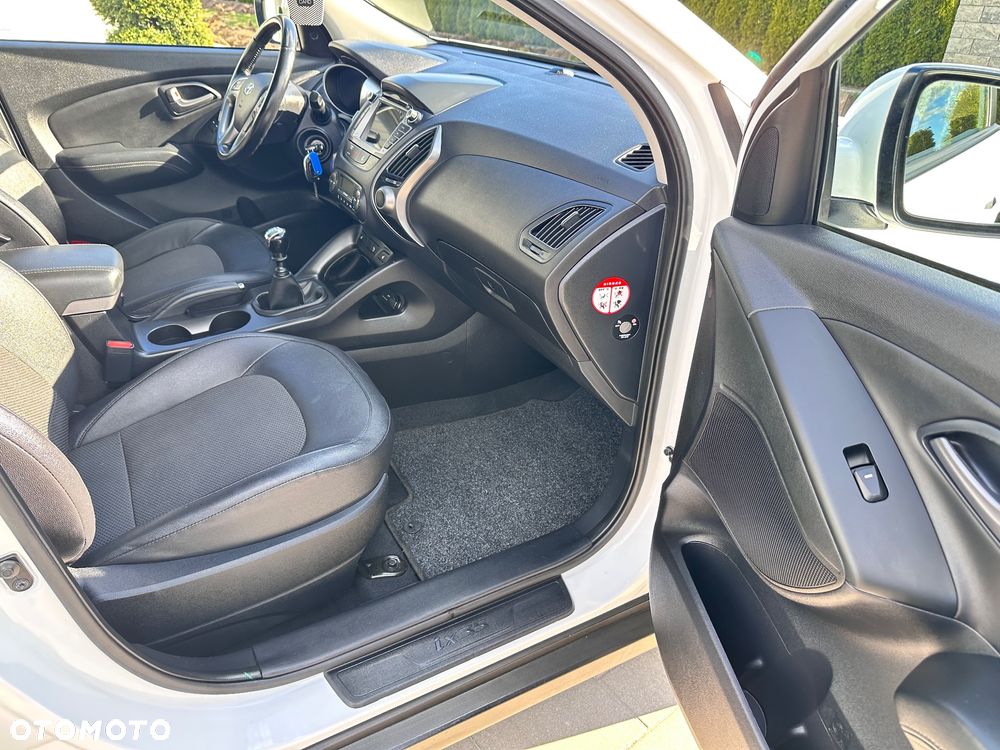 Hyundai ix35 1.6 2WD blue Style - 9