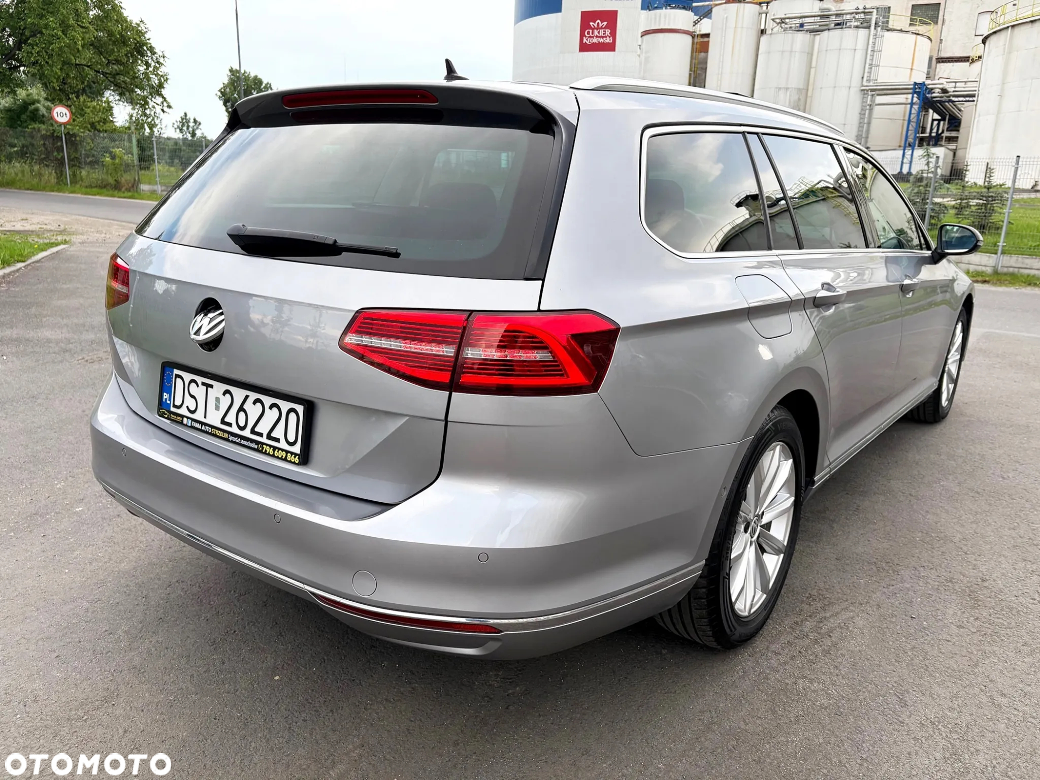 Volkswagen Passat 2.0 TDI BMT Highline - 16