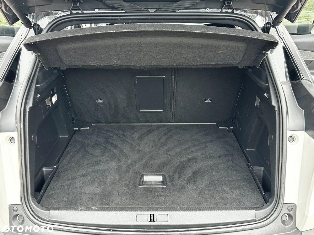 Peugeot 3008 1.6 PureTech GPF GT Line S&S EAT8 - 39