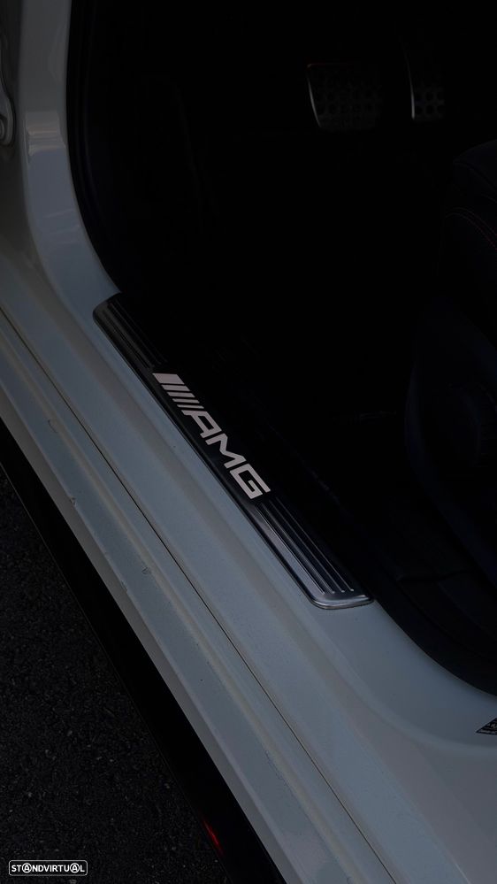 Mercedes-Benz A 45 AMG 4Matic Speedshift 7G-DCT - 14