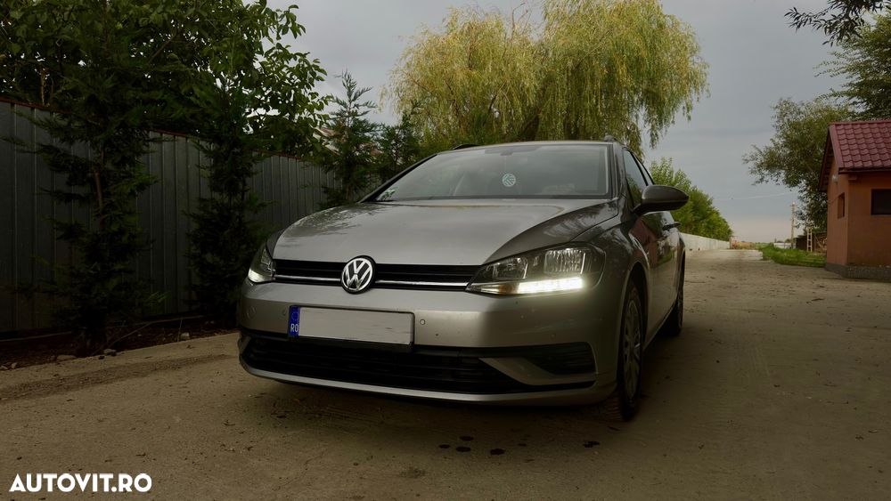 Volkswagen Golf 1.0 TSI BlueMotion Comfortline - 3