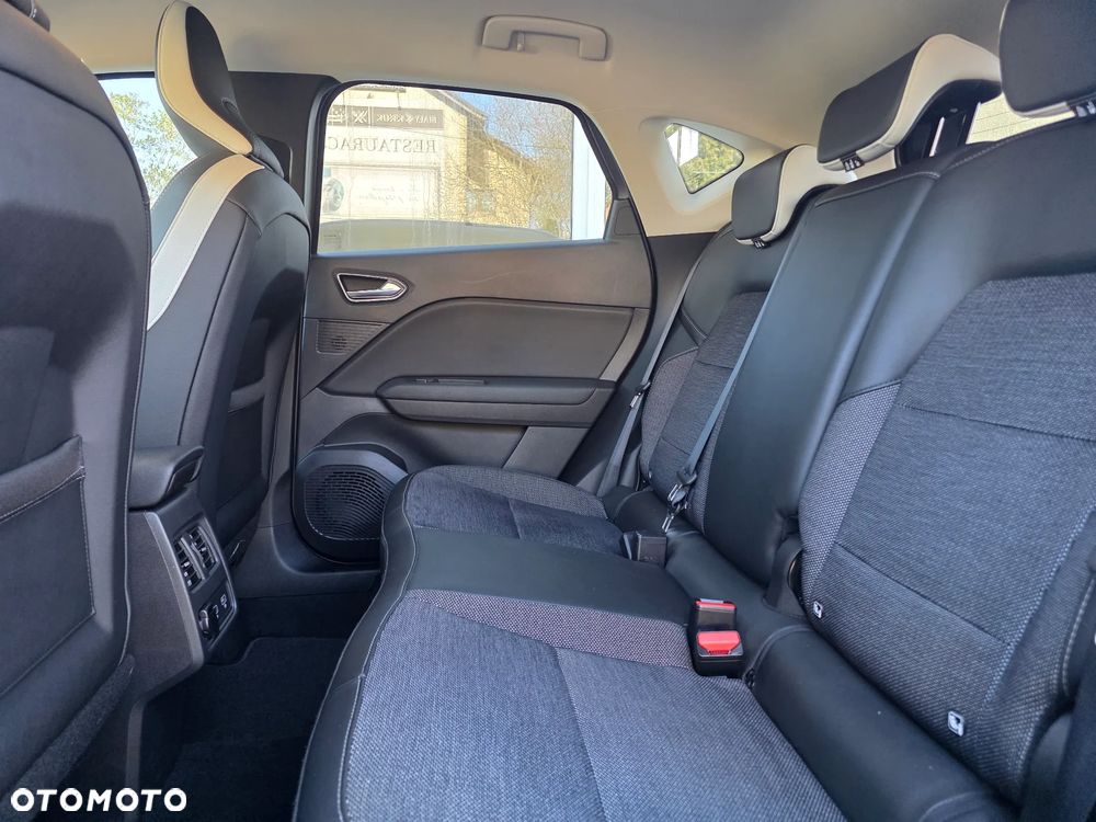 Renault Captur - 30