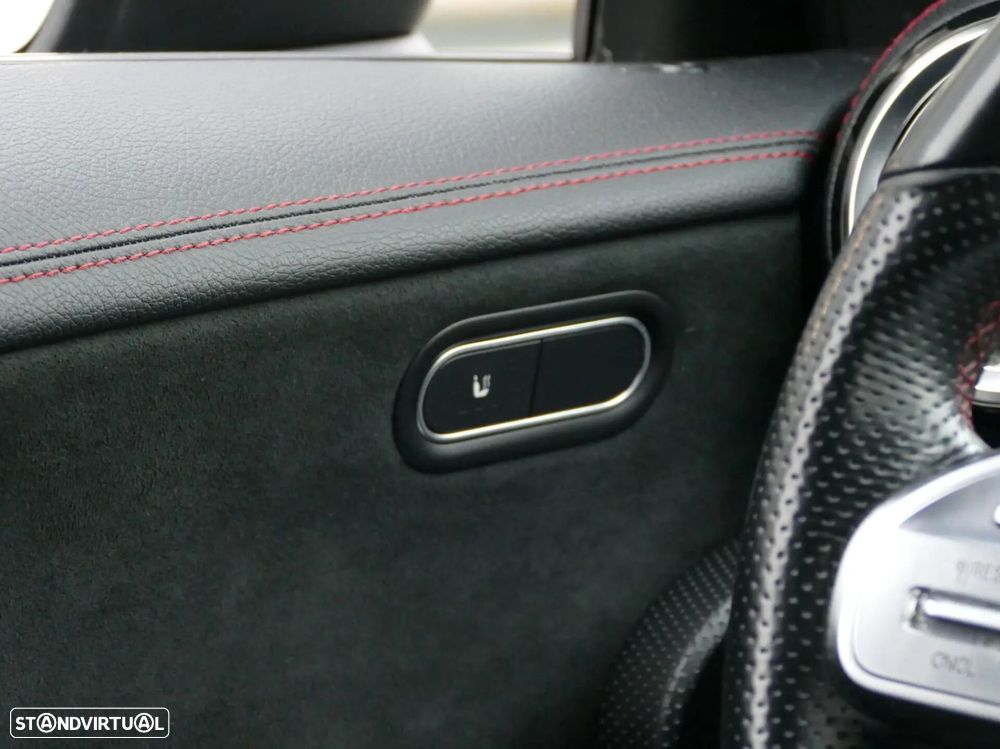 Mercedes-Benz CLA 250 e - 31