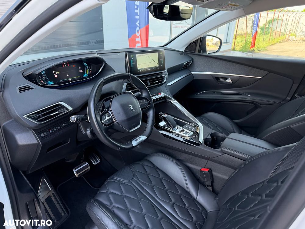 Peugeot 3008 PHEV 300 EAT8 4X4 GT - 9