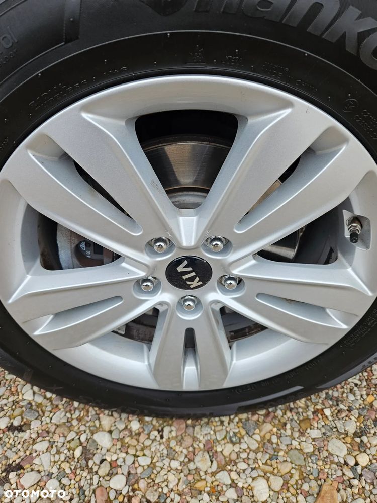 Kia Sportage - 13